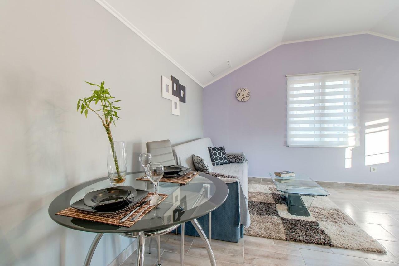 Apartman Leon & Rent A Quad Mali Lošinj Buitenkant foto